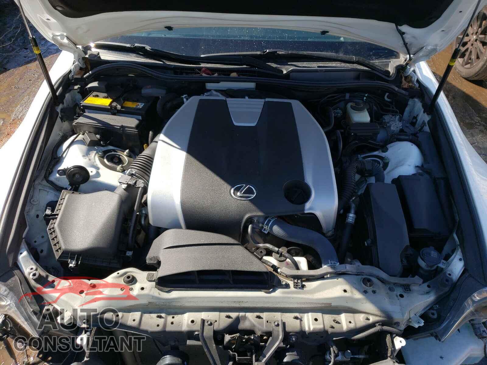 LEXUS IS 2016 - JTHCM1D27G5002536