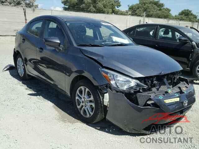 TOYOTA YARIS 2017 - 3MYDLBYV6HY168152
