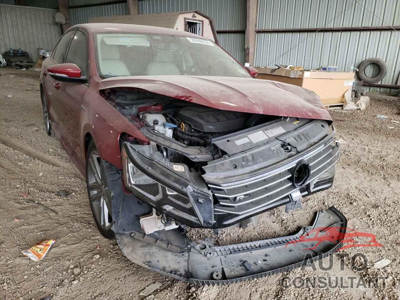 VOLKSWAGEN PASSAT 2018 - 1VWAA7A39JC050699