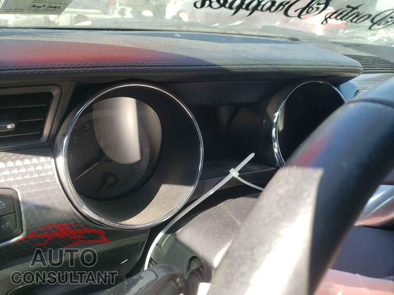 FORD MUSTANG 2017 - 1FA6P8CF2H5201892
