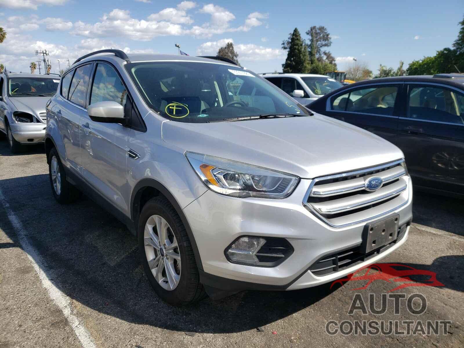 FORD ESCAPE 2017 - 1FMCU0GD9HUD85181