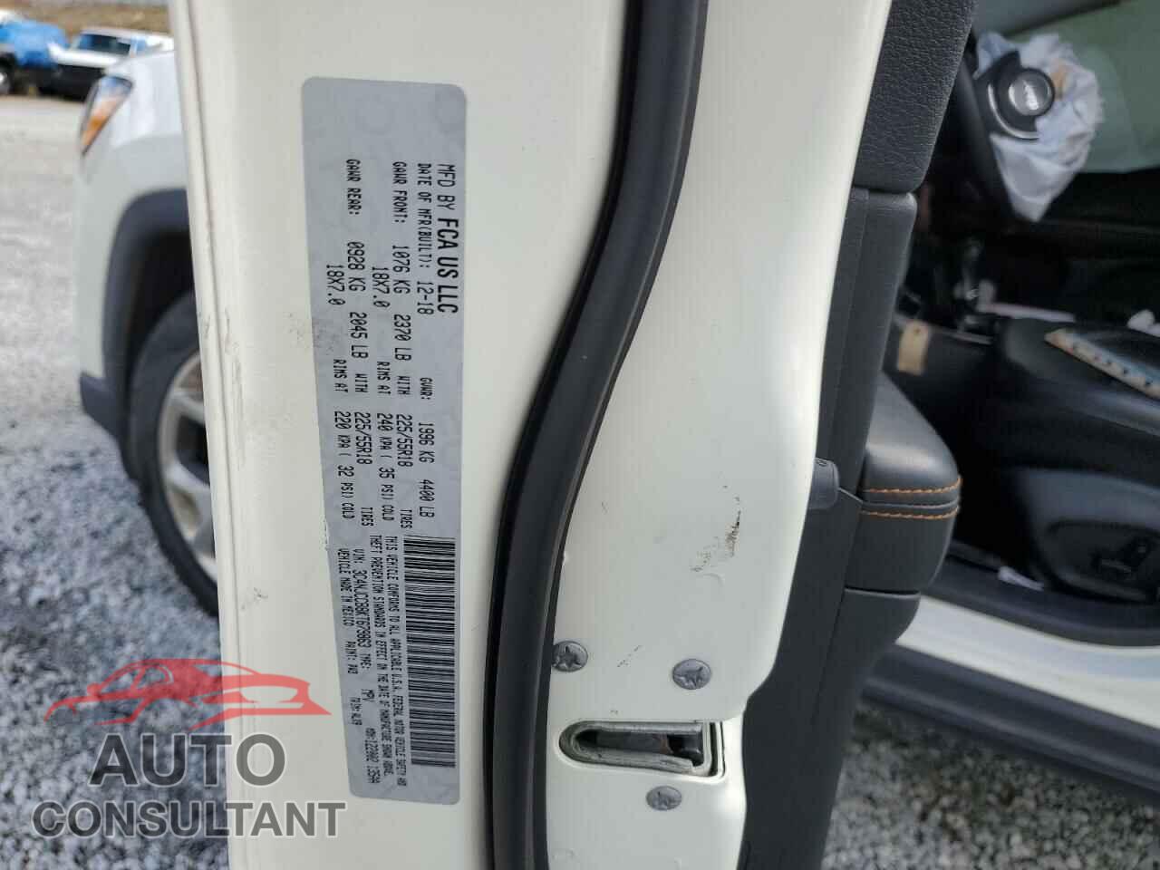 JEEP COMPASS 2019 - 3C4NJCCB8KT679863