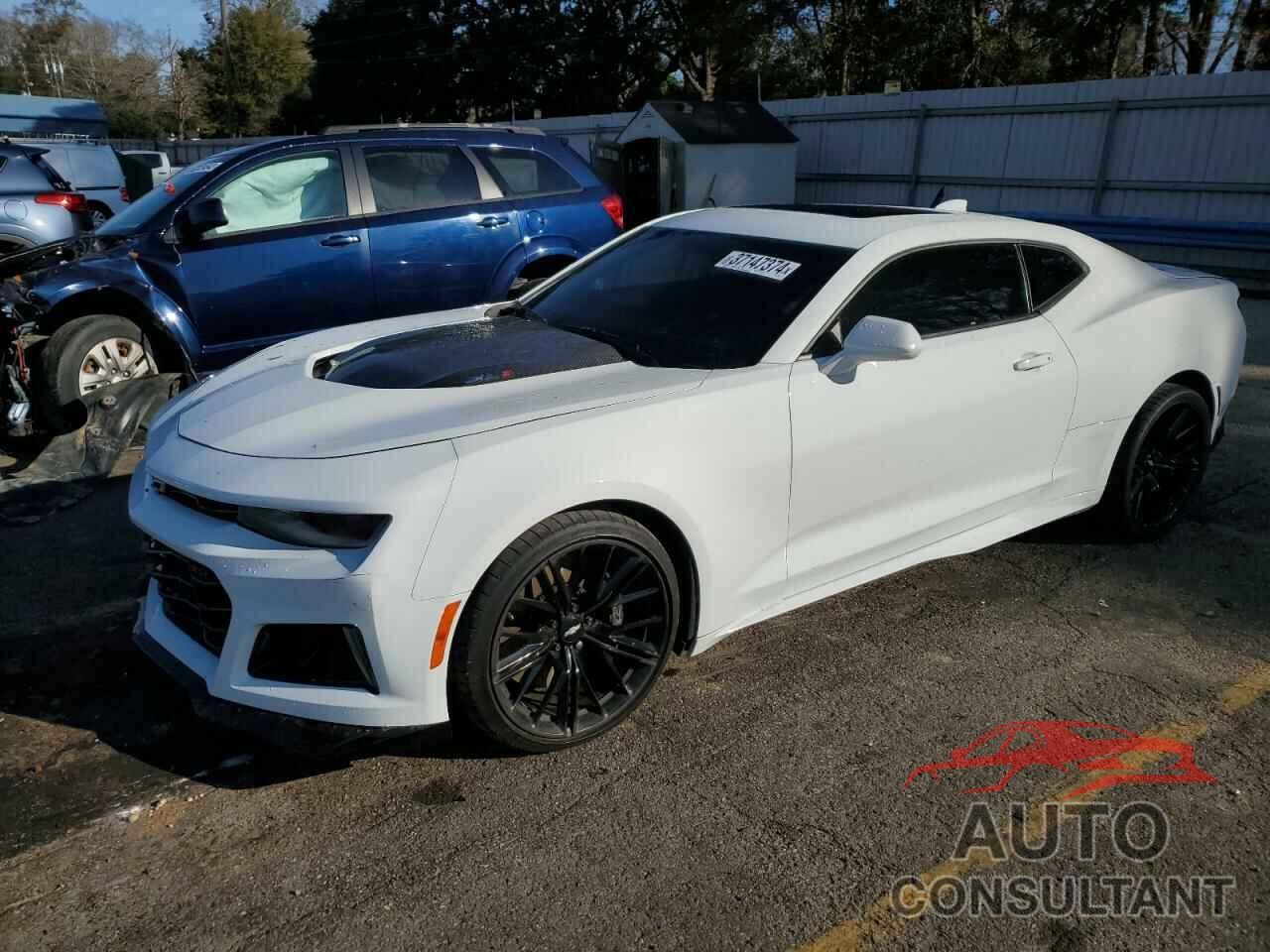 CHEVROLET CAMARO 2018 - 1G1FK1R62J0137632