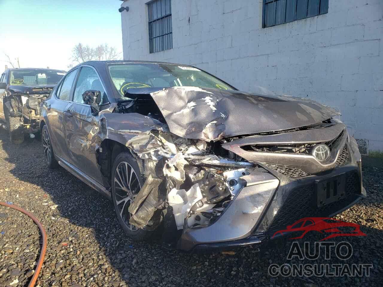 TOYOTA CAMRY 2020 - 4T1G11AK5LU956259