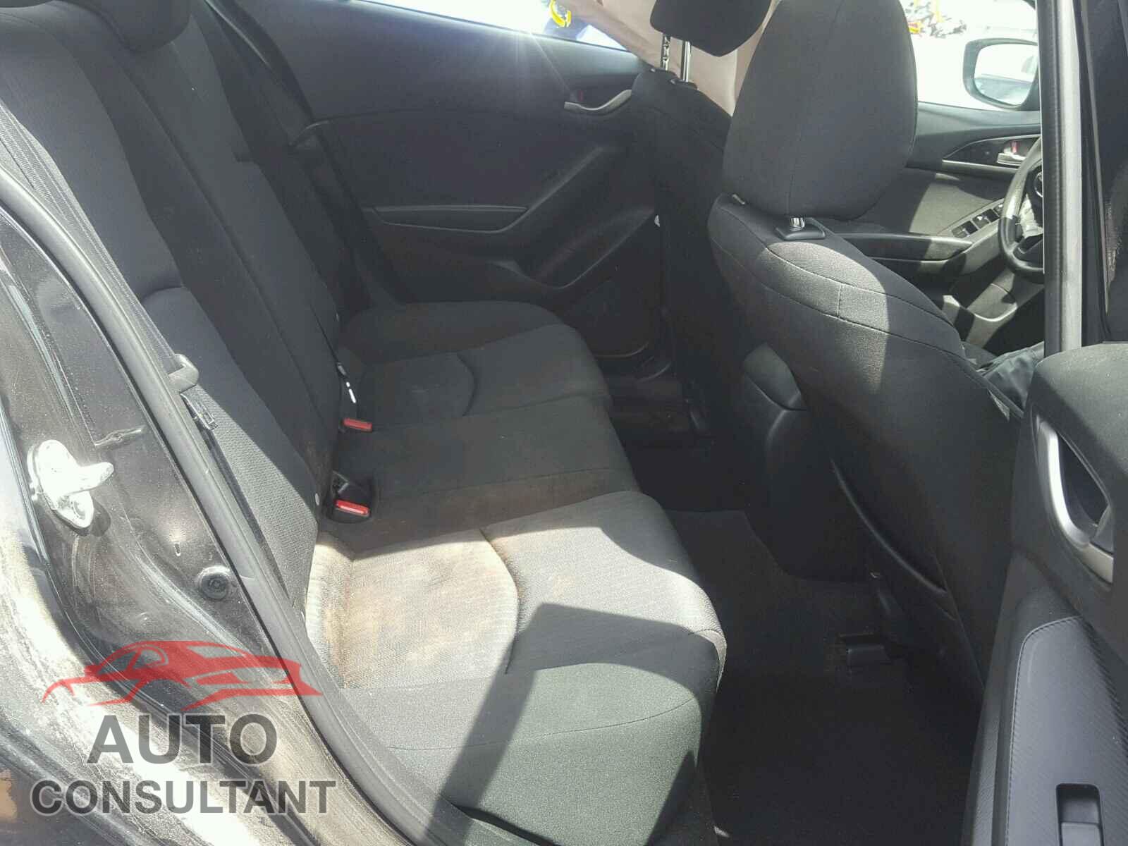 MAZDA 3 2015 - 3MZBM1U71FM132164