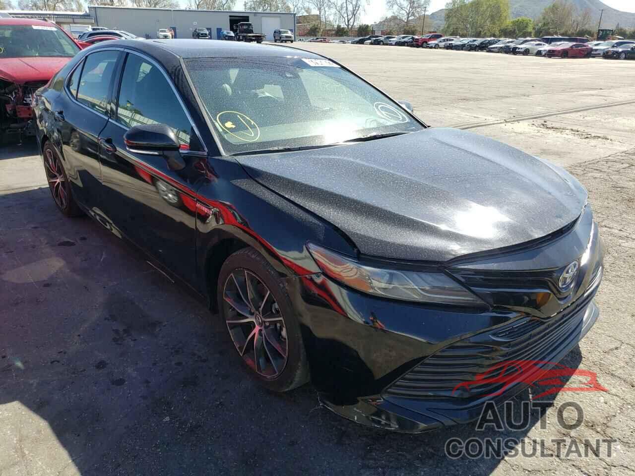 TOYOTA CAMRY 2019 - 4T1B21HK9KU010158