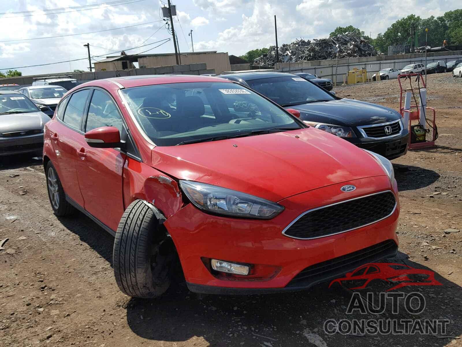 FORD FOCUS 2015 - 1FADP3K21FL338193