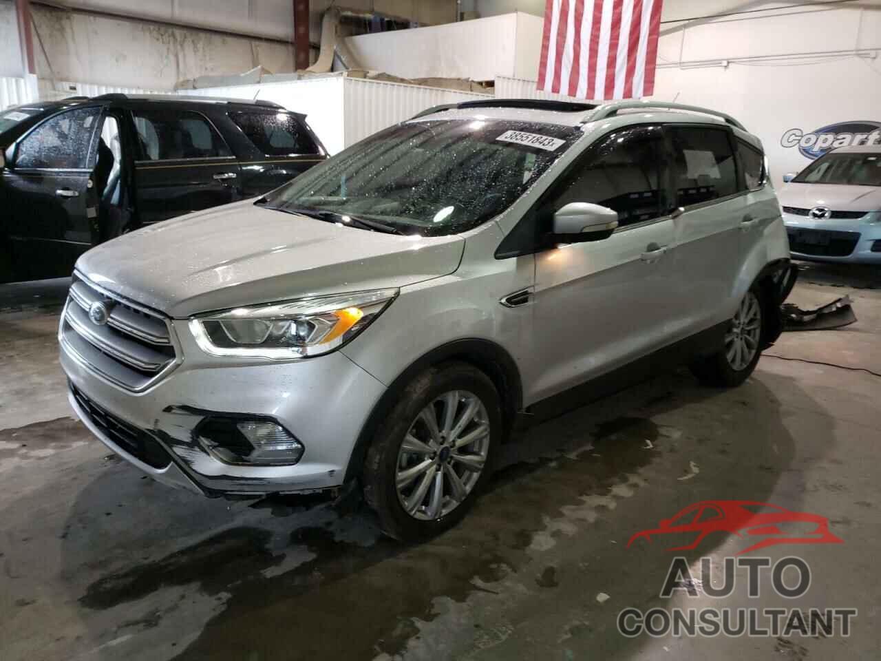 FORD ESCAPE 2017 - 1FMCU9J9XHUB50765