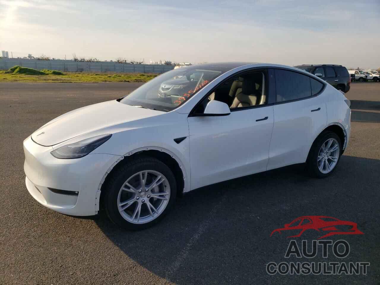 TESLA MODEL Y 2022 - 7SAYGAEE0NF553137