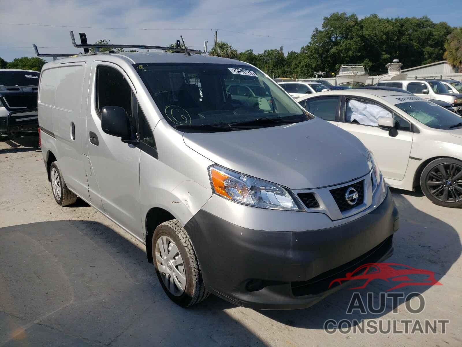 NISSAN NV 2017 - 3N6CM0KN6HK691403