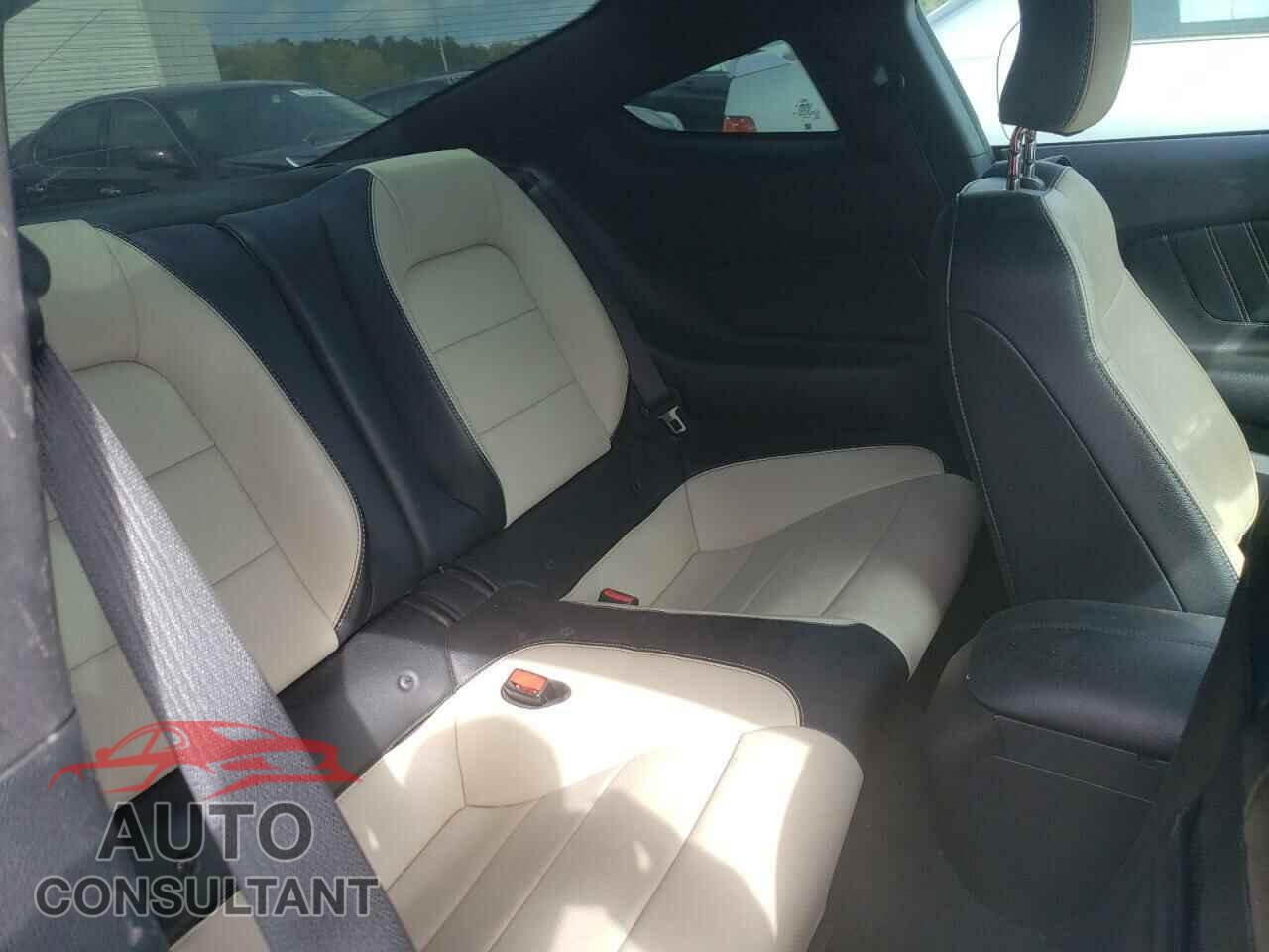 FORD MUSTANG 2017 - 1FA6P8CF8H5203470