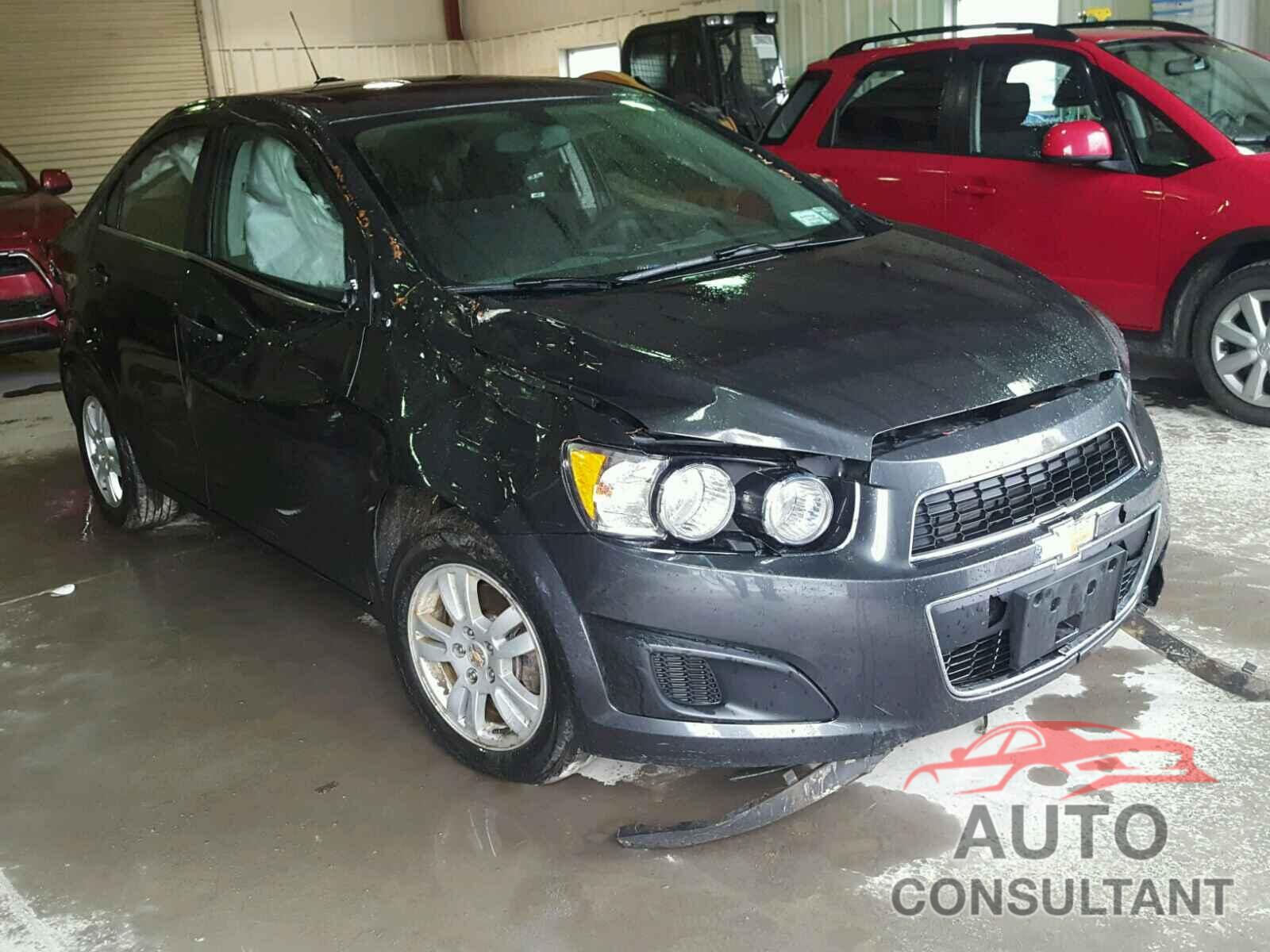 CHEVROLET SONIC 2016 - 1G1JC5SG4G4185037