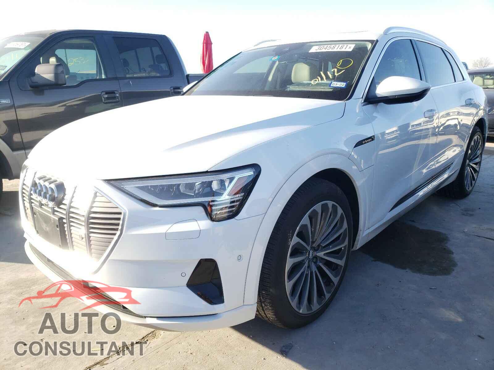 AUDI E-TRON 2019 - WA1VAAGE2KB023940