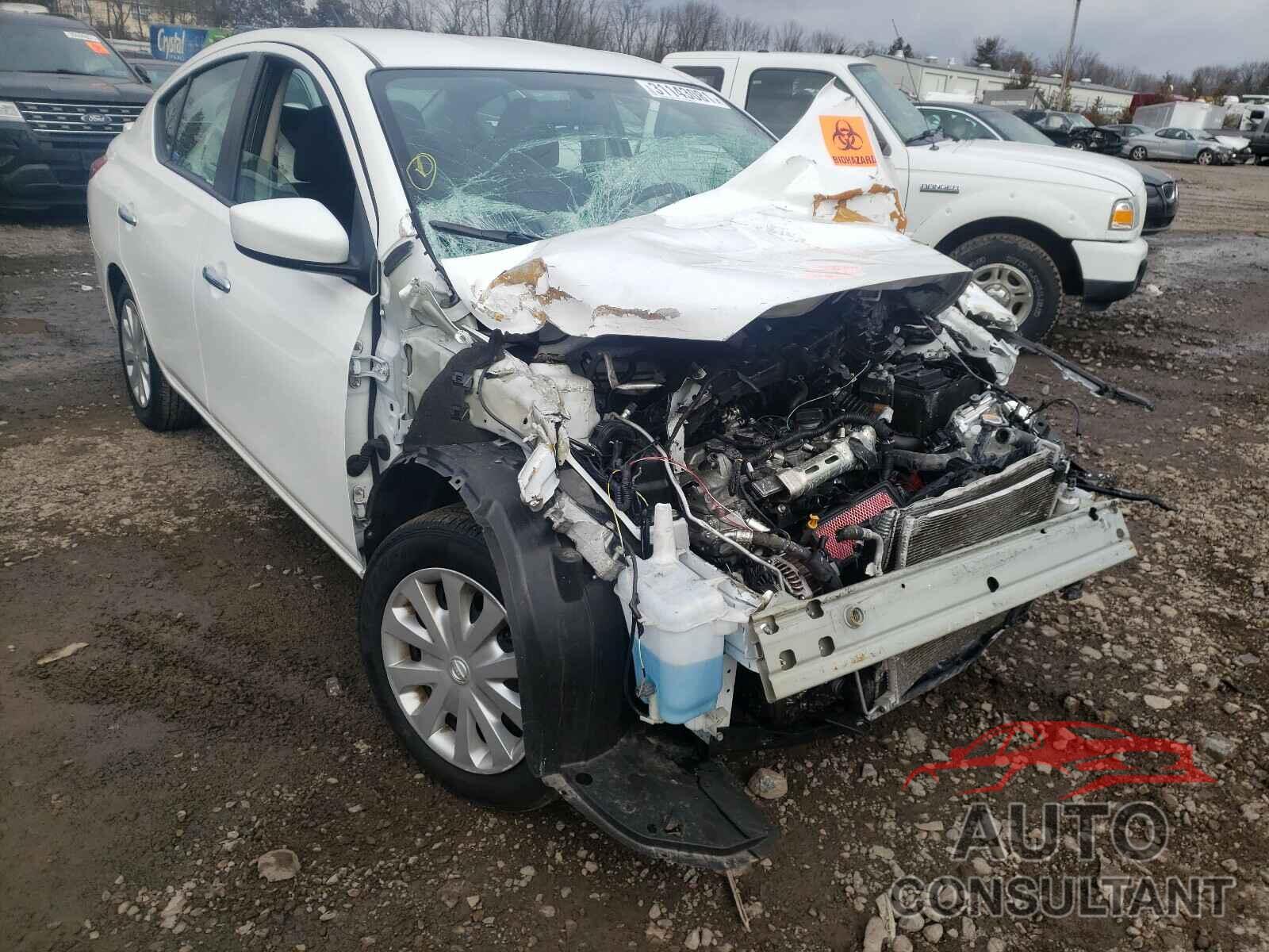 NISSAN VERSA 2019 - 3N1CN7AP7KL877080