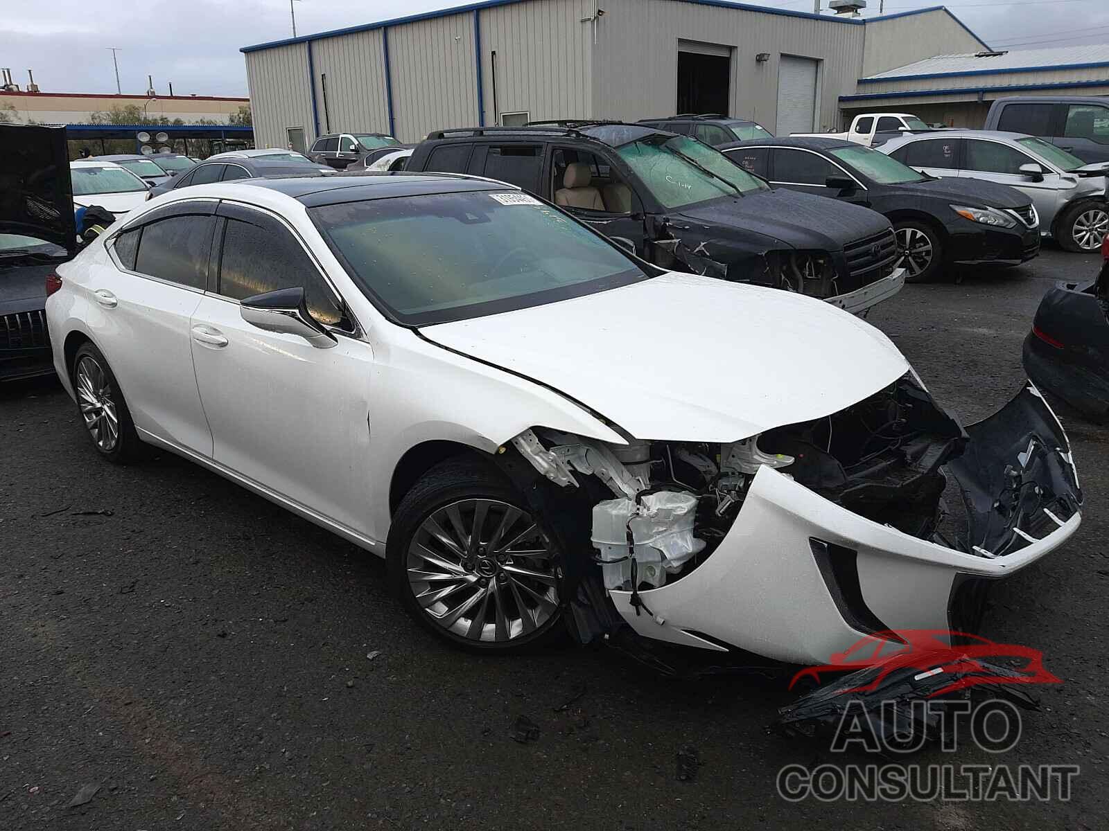 LEXUS ES350 2019 - 58ABZ1B12KU043314