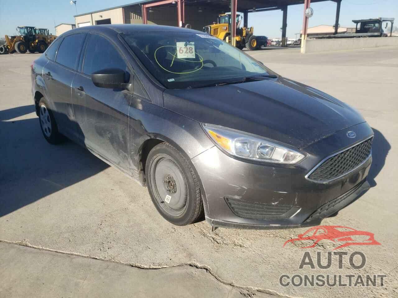 FORD FOCUS 2018 - 1FADP3E24JL311400