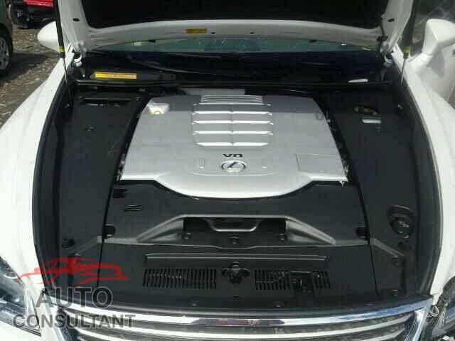 LEXUS LS460 2017 - JTHCL5EF1H5028417