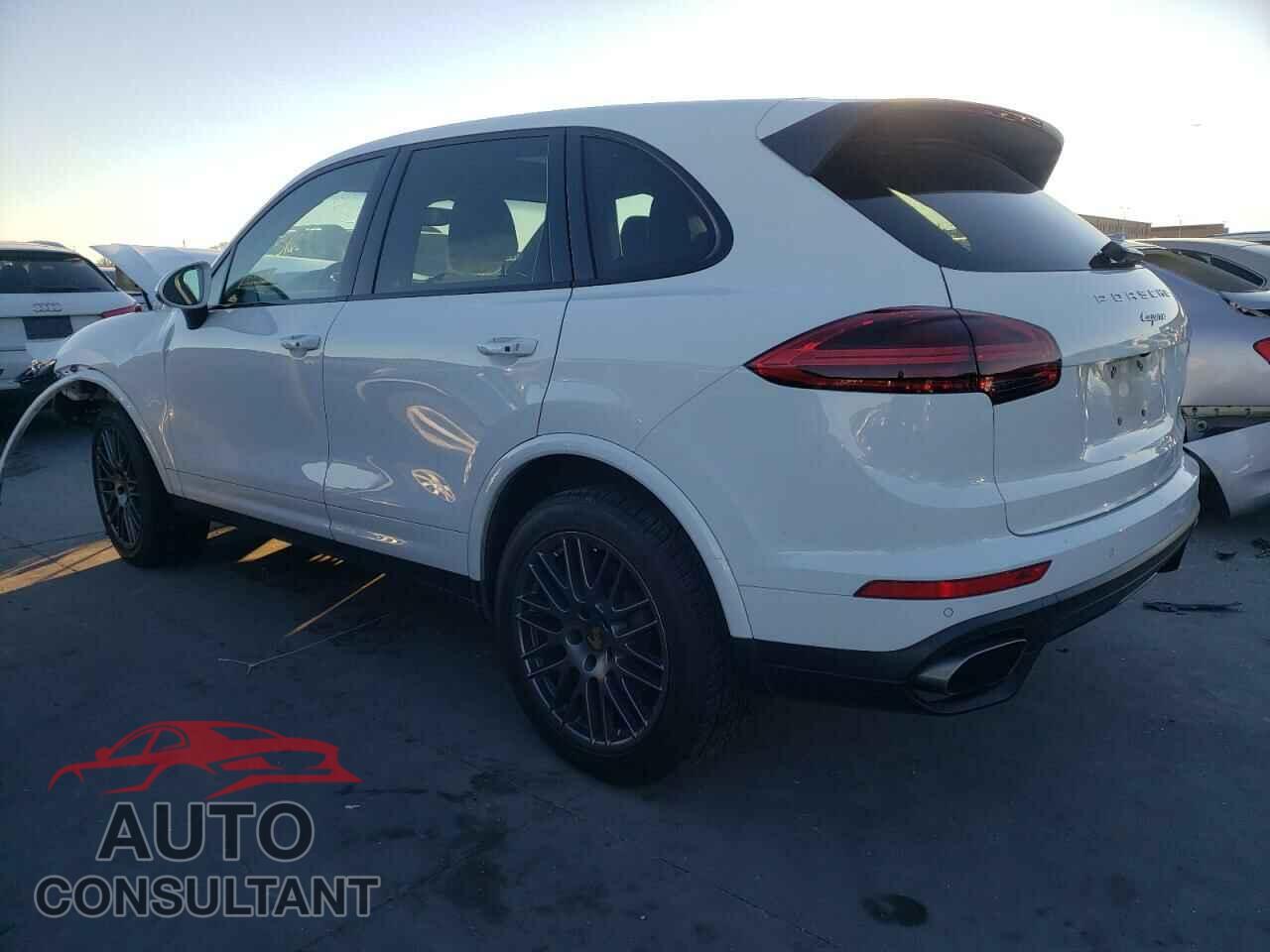 PORSCHE CAYENNE 2017 - WP1AA2A21HKA86883