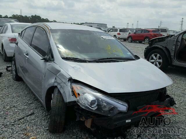 KIA FORTE 2016 - KNAFX4A62G5572181