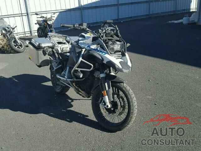 BMW MOTORCYCLE 2015 - WB10A1206FZ098064