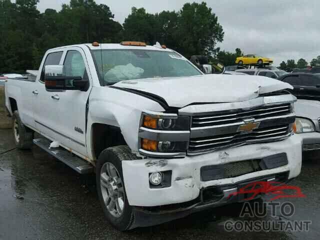 CHEVROLET SILVERADO 2015 - 1GC1KXE82FF587135