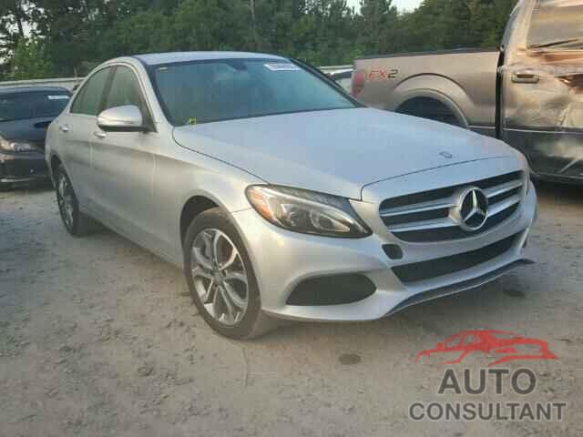 MERCEDES-BENZ C300 2015 - 55SWF4KB7FU020687