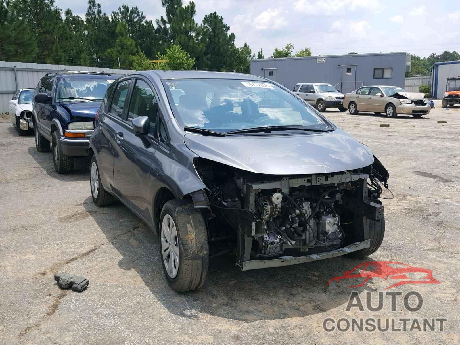 NISSAN VERSA 2017 - 3N1CE2CP9HL352515