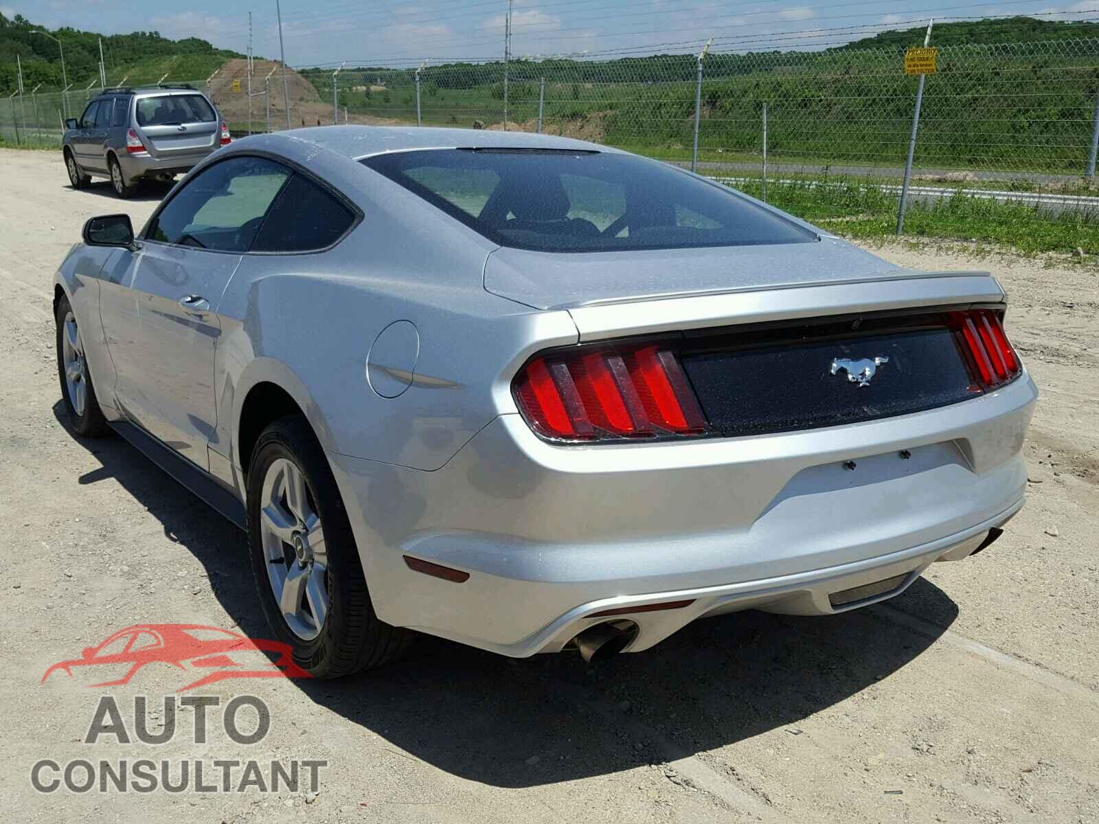 FORD MUSTANG 2015 - 1FA6P8TH7F5342617