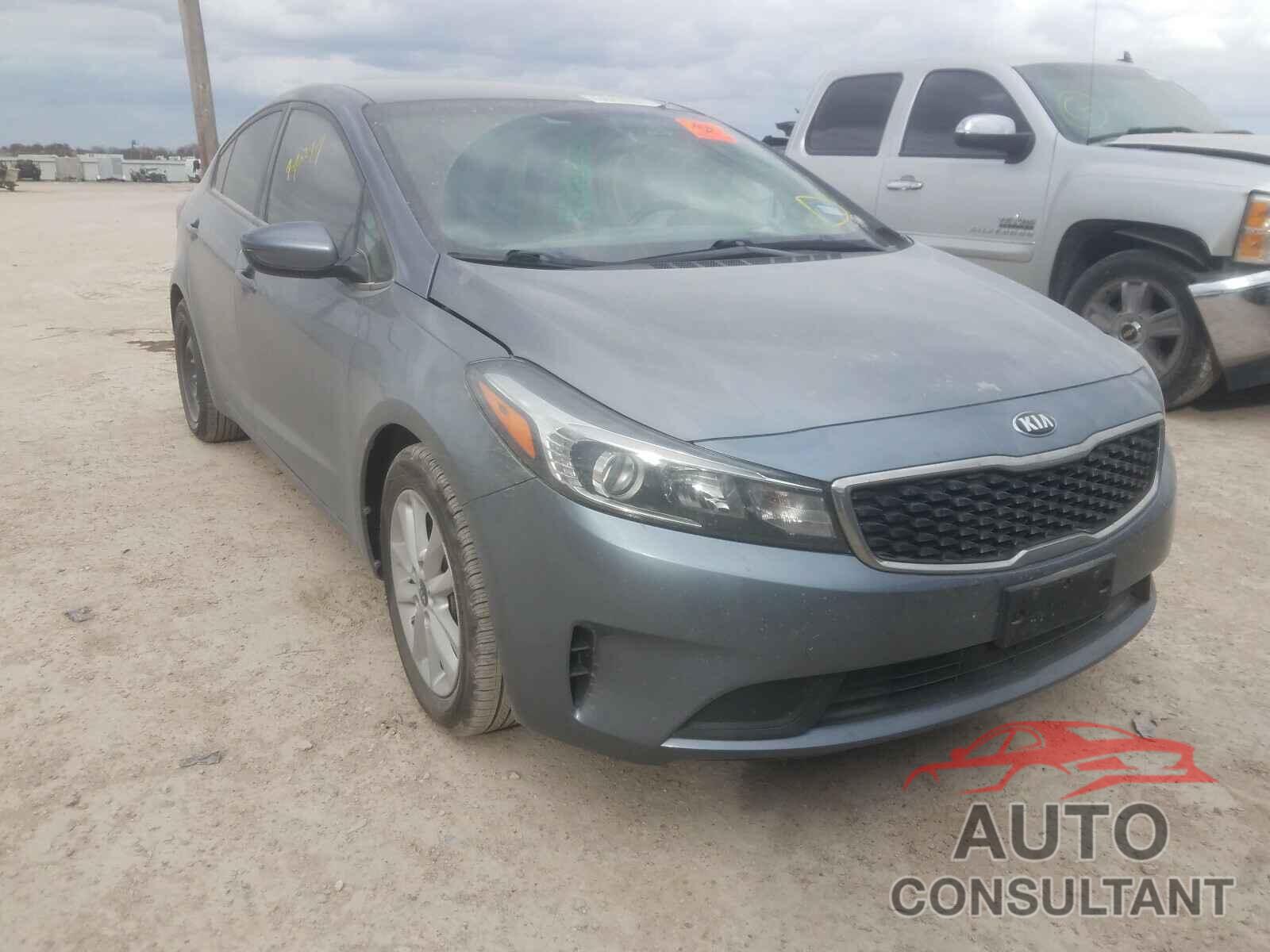 KIA FORTE 2017 - 3KPFL4A74HE156890
