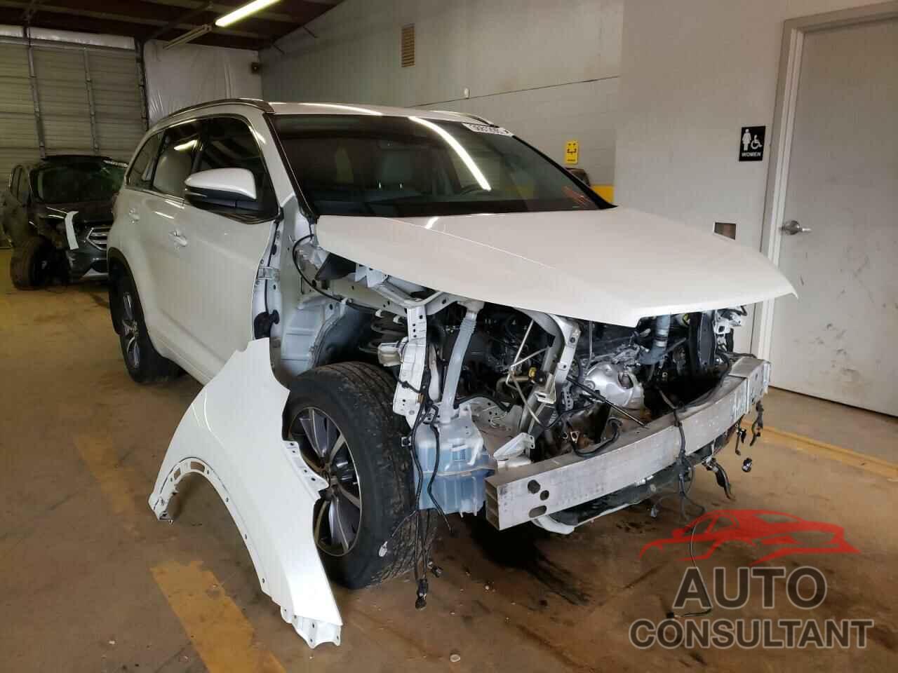 TOYOTA HIGHLANDER 2017 - 5TDJZRFH8HS458308