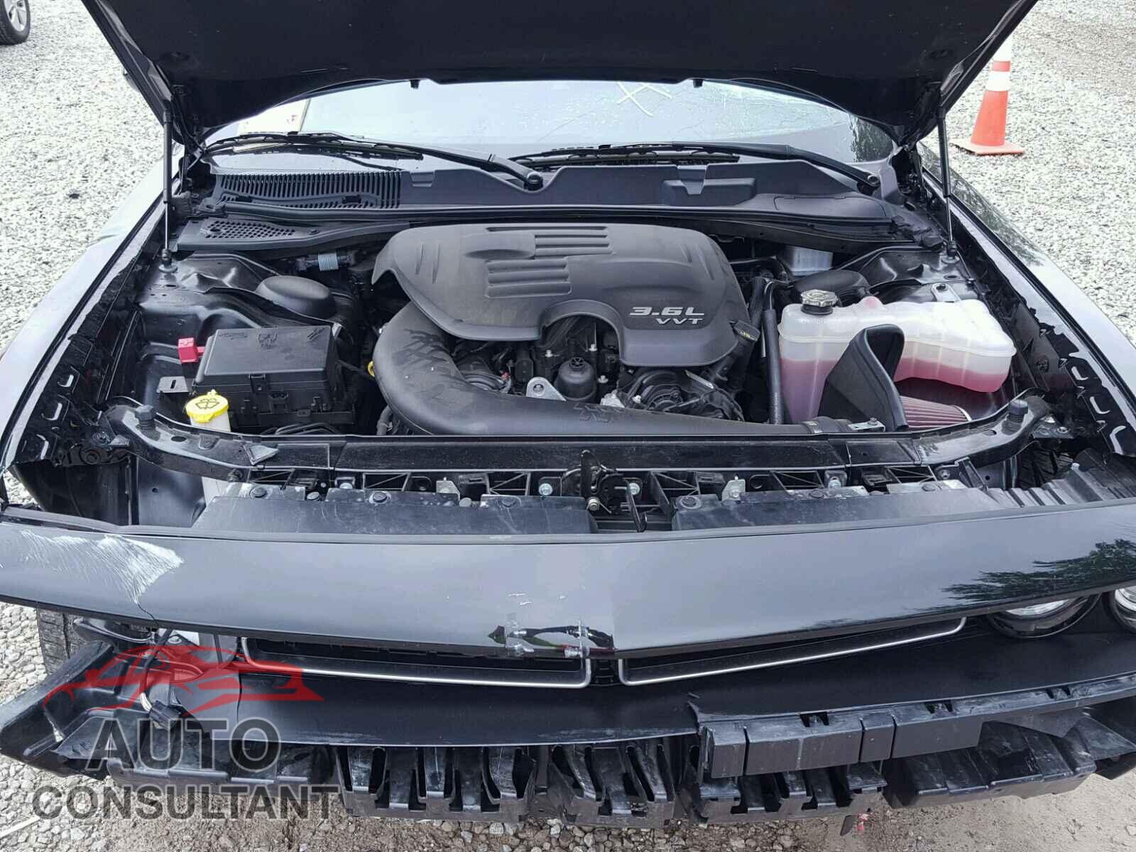 DODGE CHALLENGER 2018 - 2C3CDZAG8JH123595