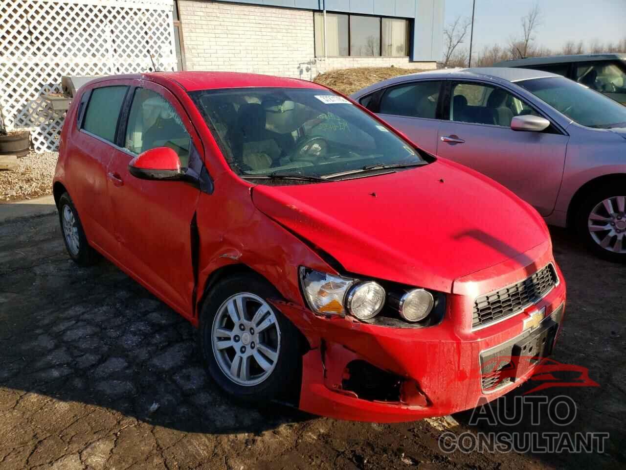 CHEVROLET SONIC 2016 - 1G1JC6SH3G4143196