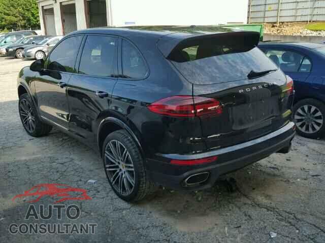 PORSCHE CAYENNE 2017 - WP1AA2A29HKA89319