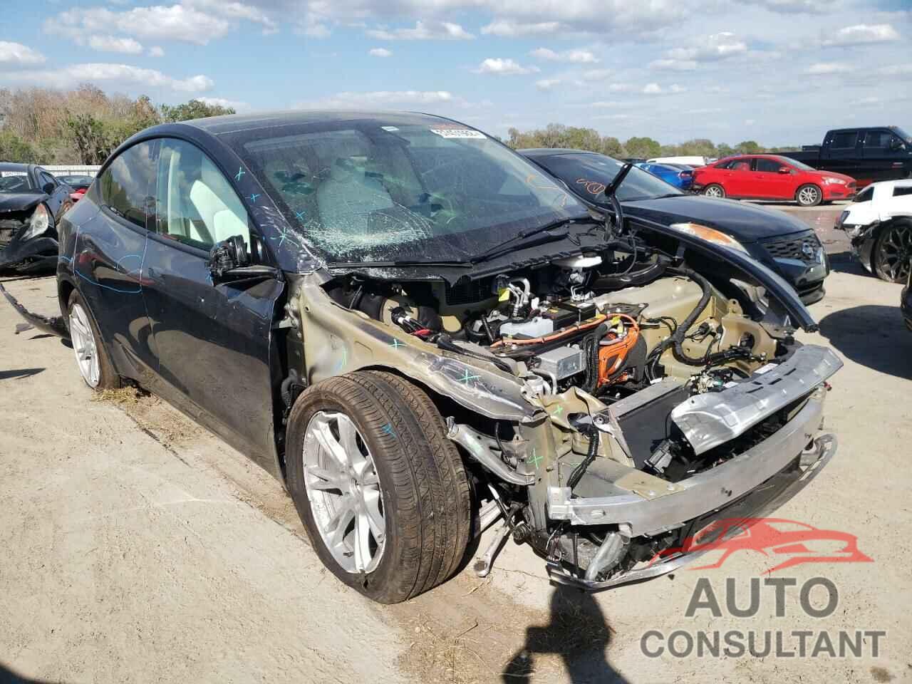 TESLA MODEL Y 2021 - 5YJYGDEE5MF198737