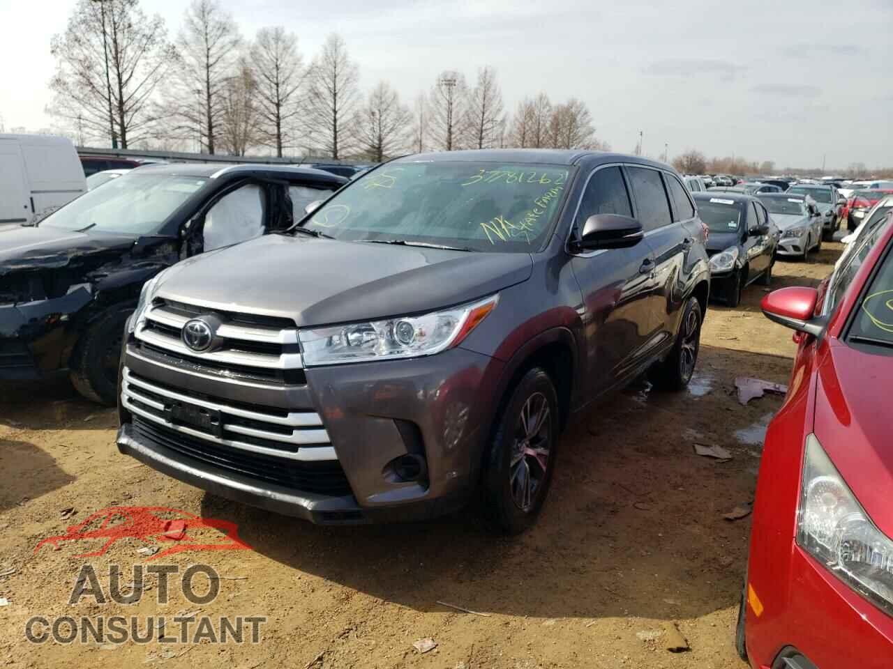 TOYOTA HIGHLANDER 2017 - 5TDZZRFH2HS200983