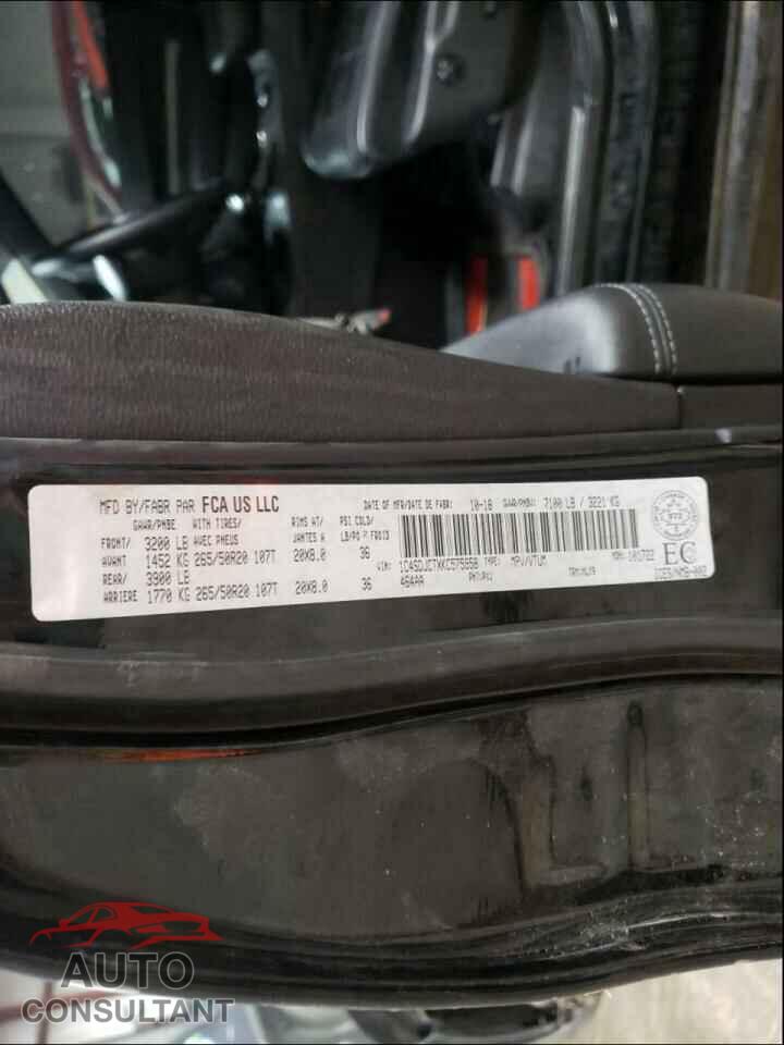 DODGE DURANGO 2019 - 1C4SDJCTXKC575958