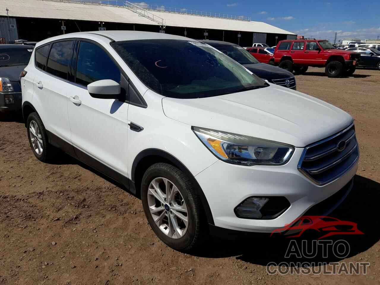 FORD ESCAPE 2017 - 1FMCU0GDXHUA23554