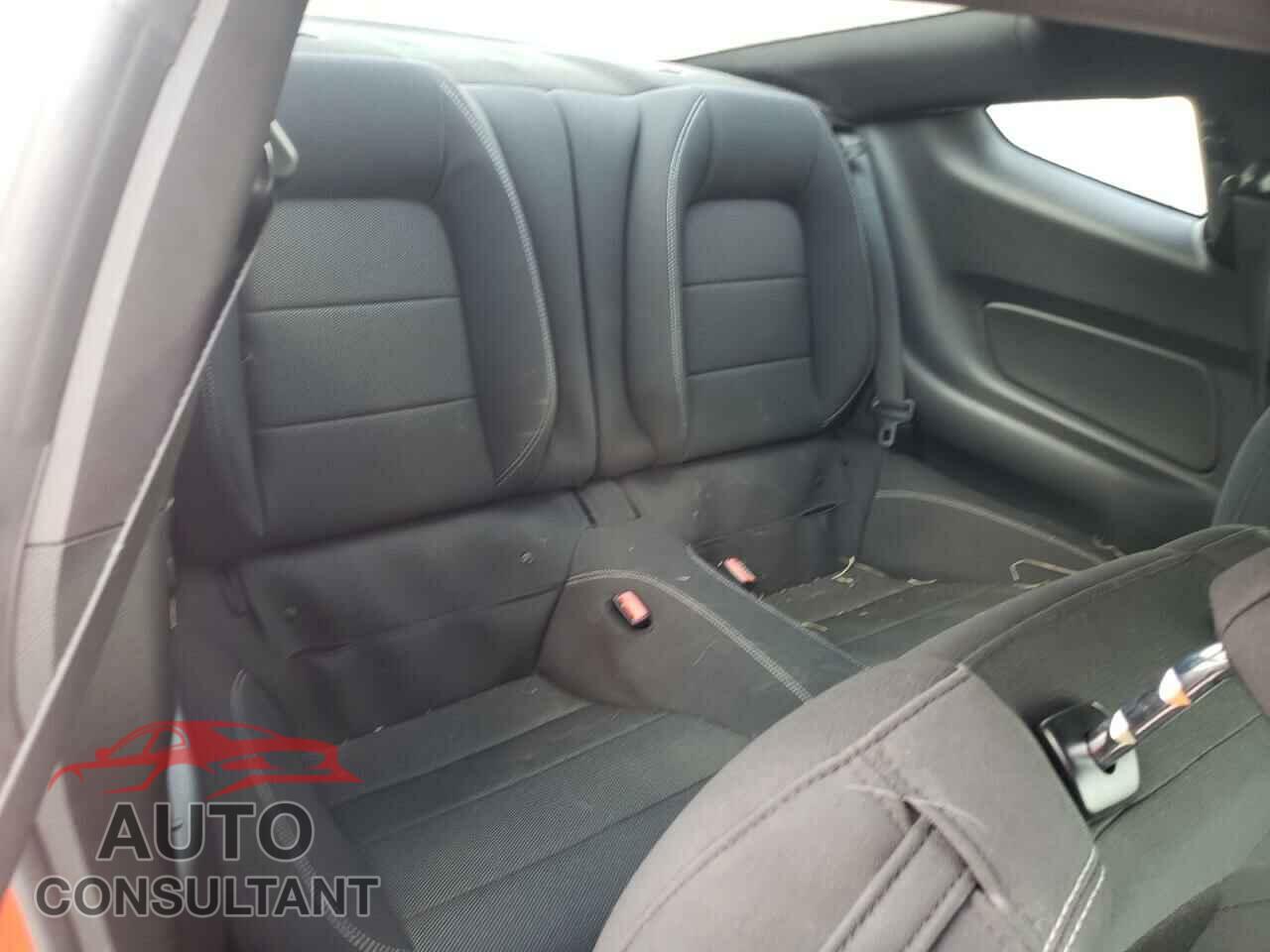 FORD MUSTANG 2017 - 1FA6P8AM1H5303010