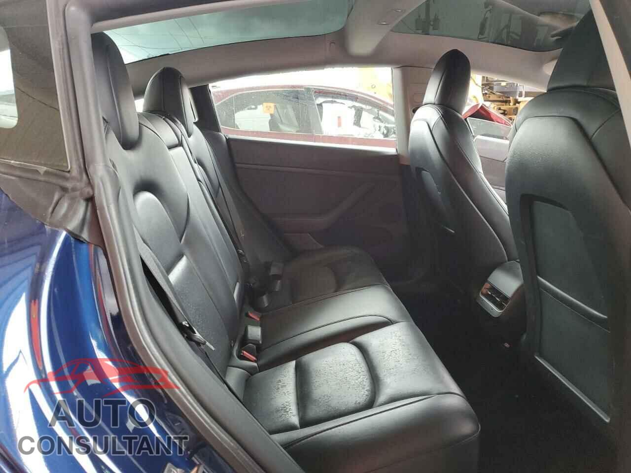 TESLA MODEL 3 2022 - 5YJ3E1EA0NF186654