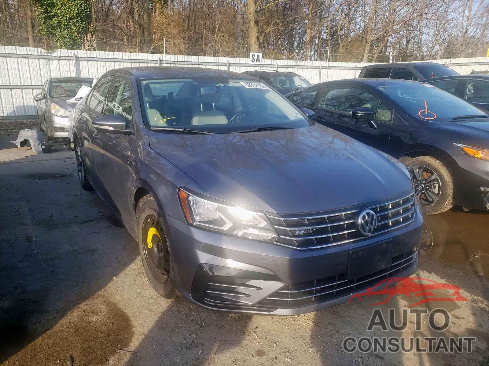 VOLKSWAGEN PASSAT 2018 - 1VWAA7A39JC024118