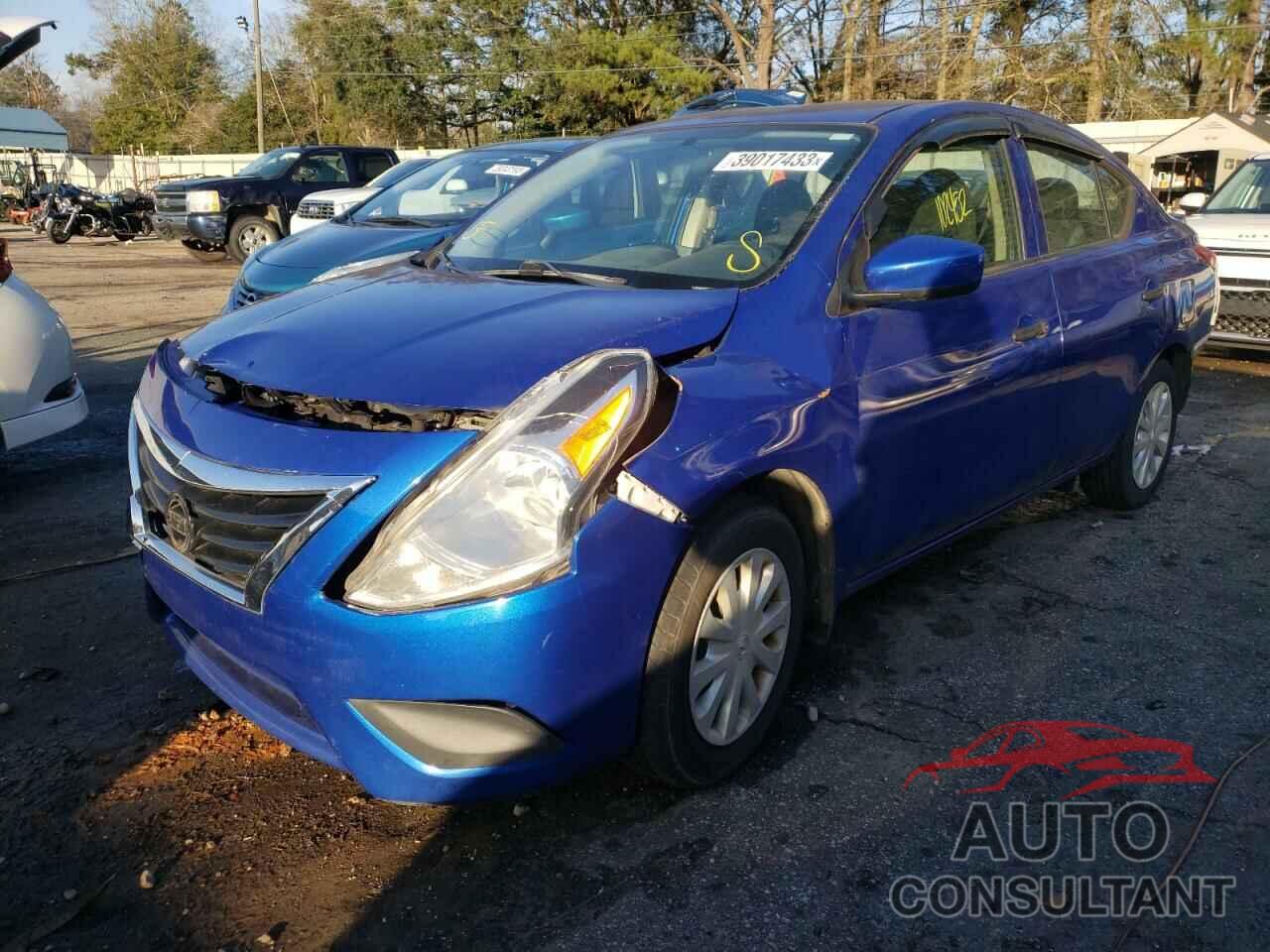 NISSAN VERSA 2017 - 3N1CN7AP3HL804491