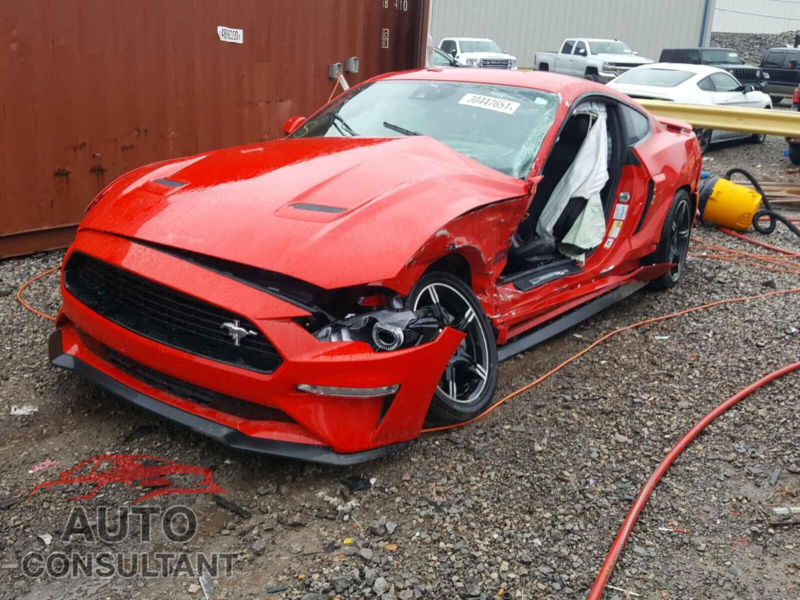 FORD MUSTANG 2019 - 1FA6P8CF1K5157035