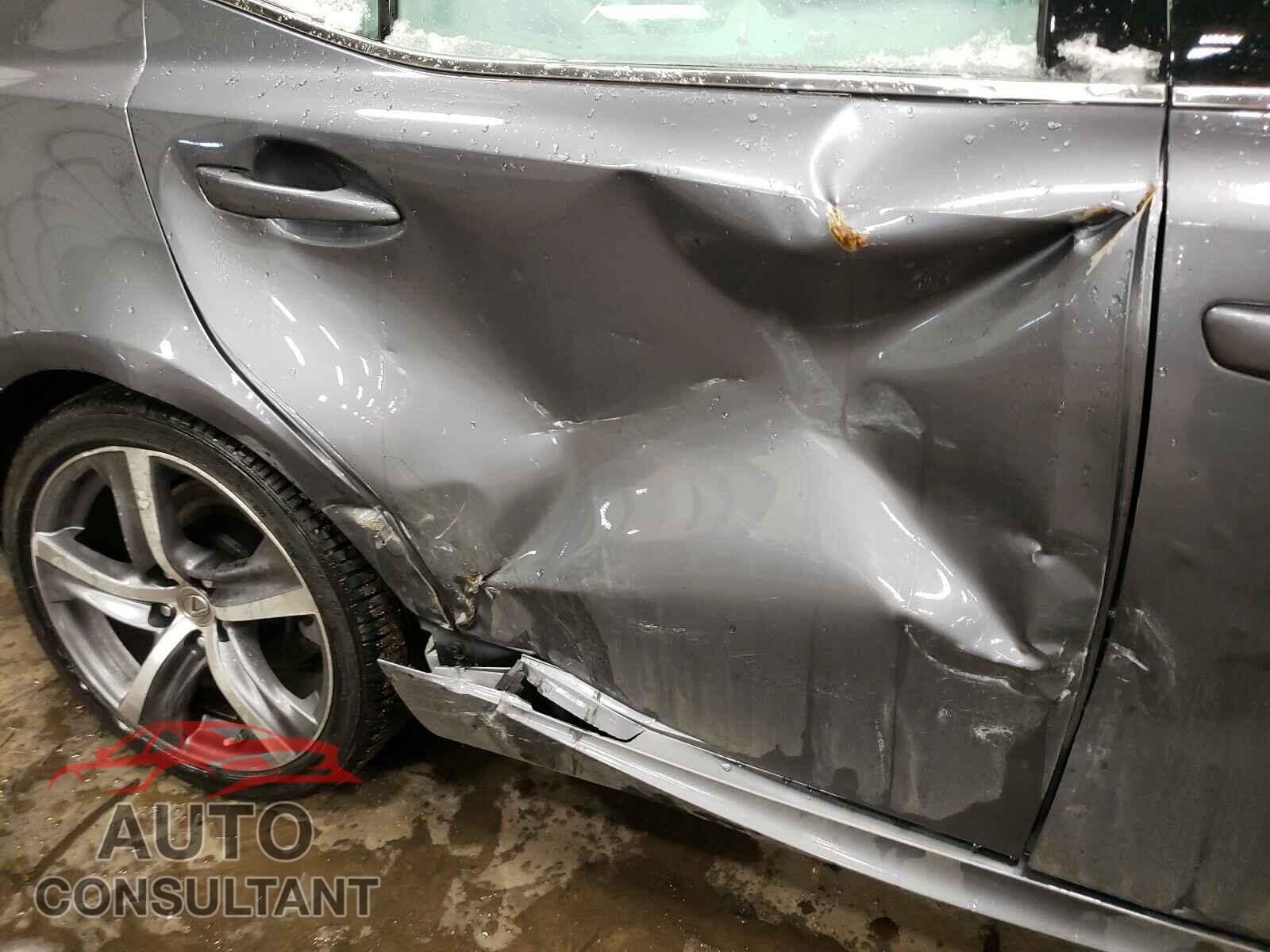 LEXUS IS 2017 - JTHCM1D26H5018938