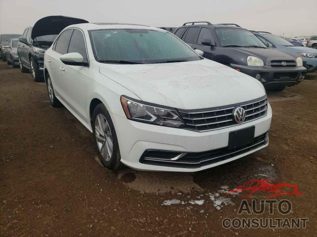VOLKSWAGEN PASSAT 2018 - 1VWBA7A38JC025717