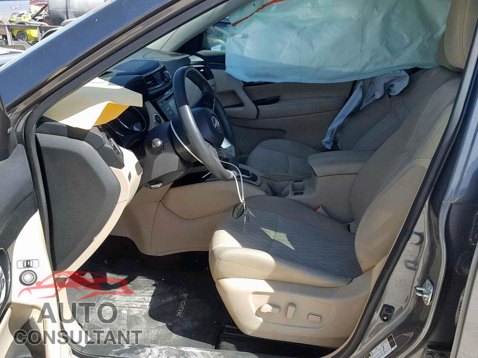 NISSAN ROGUE S 2017 - WP0AA2A98JS105756