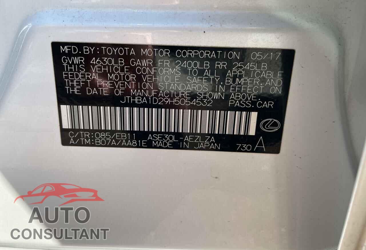 LEXUS IS 2017 - JTHBA1D29H5054532