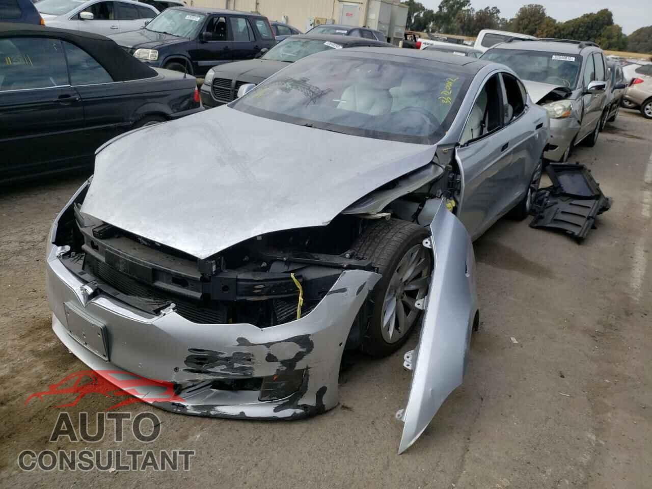 TESLA MODEL S 2017 - 5YJSA1E11HF186383