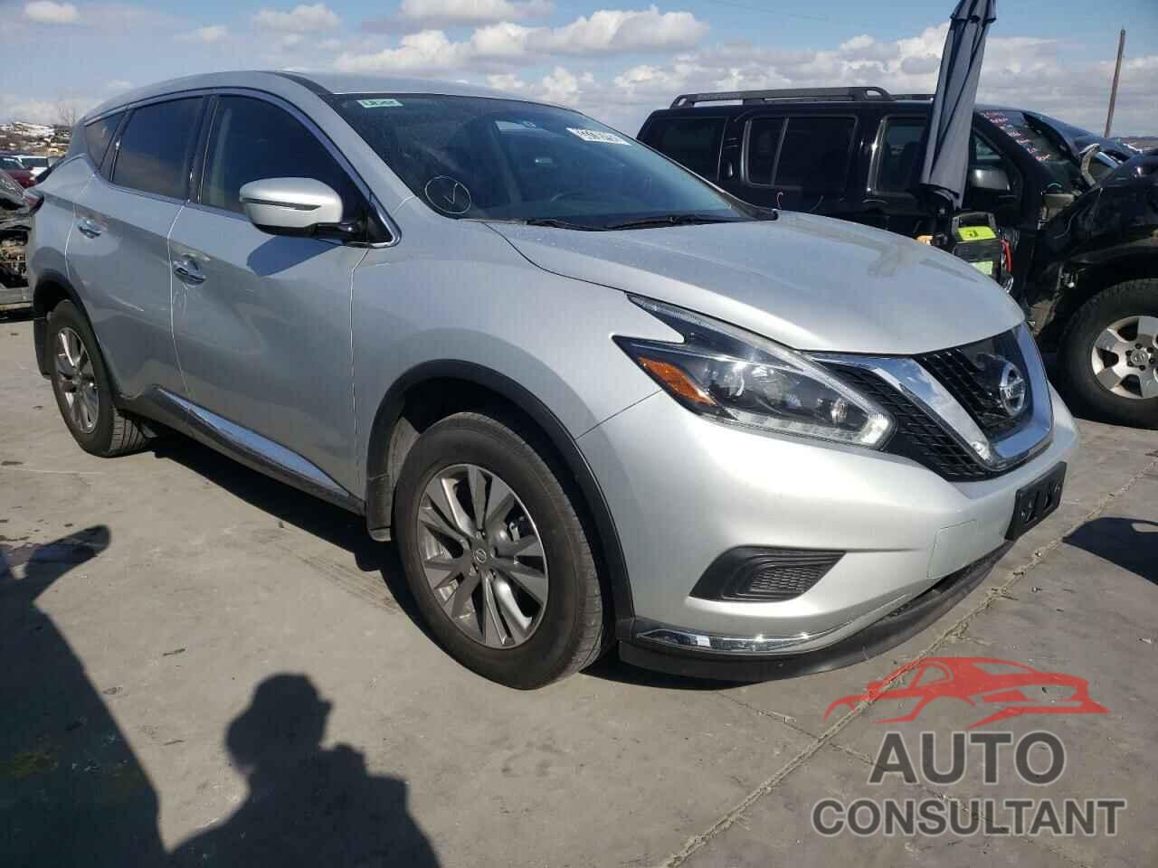 NISSAN MURANO 2018 - 5N1AZ2MG9JN187204