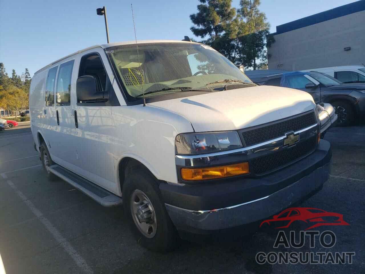 CHEVROLET EXPRESS 2020 - 1GCWGAFG4L1254972