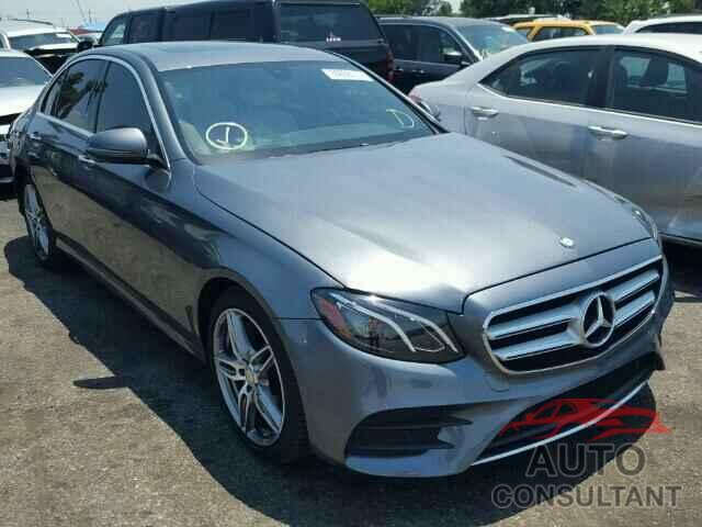MERCEDES-BENZ E300 2017 - WDDZF4JB8HA040545